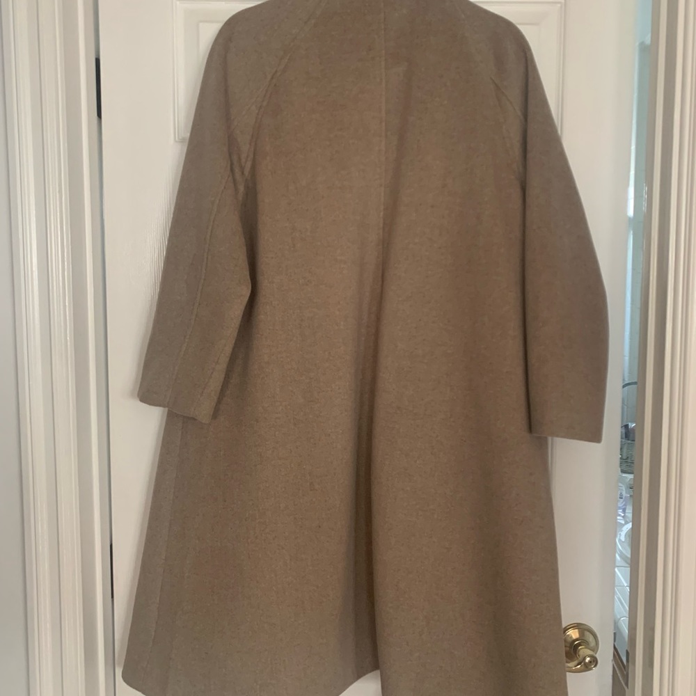 Long coat - Picture 2 of 2